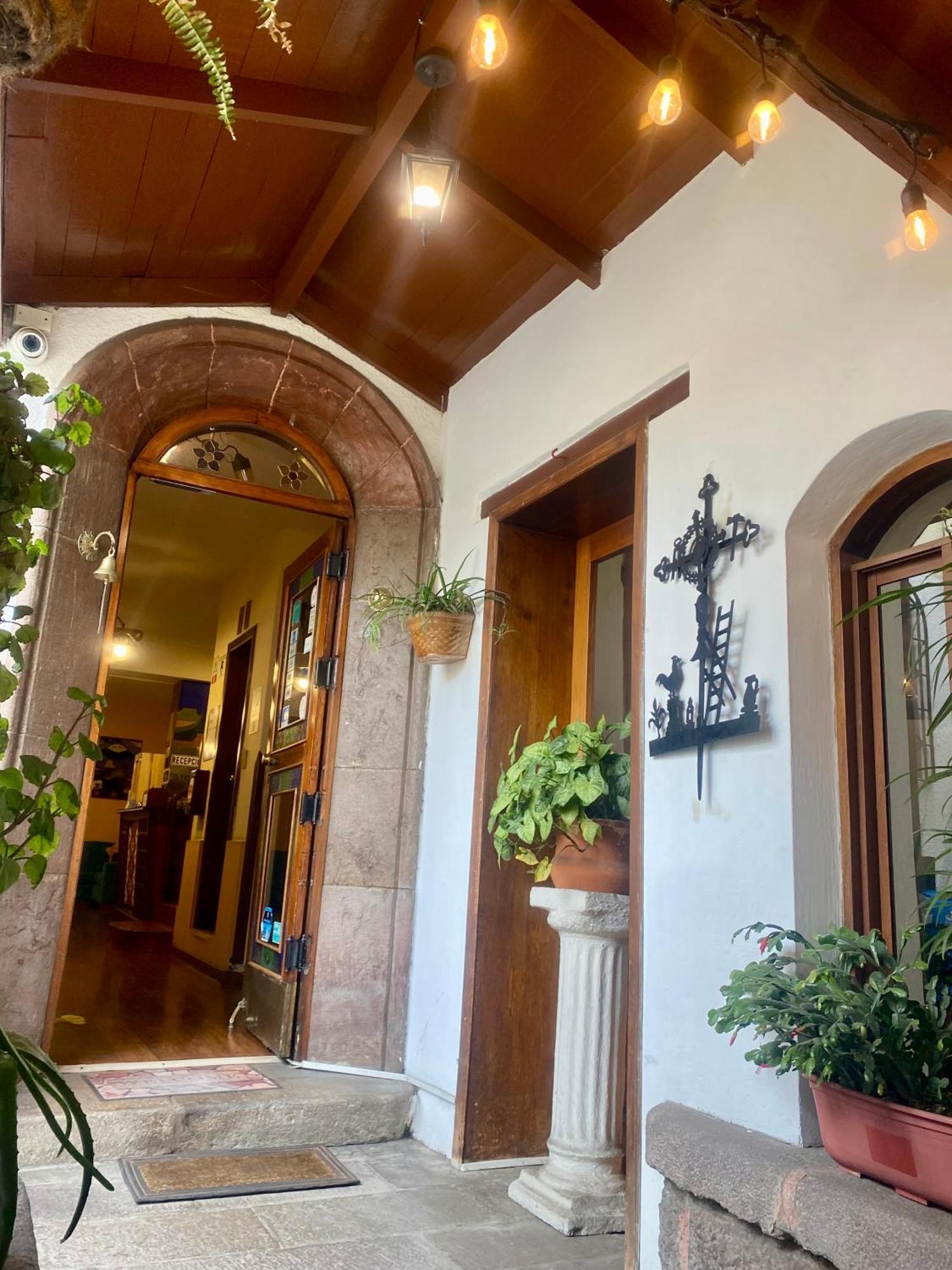 Kituandes Hotel Кито Екстериор снимка